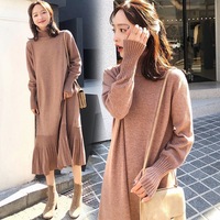 孕妇连衣裙2021新款春秋季时尚韩版长裙子长款春装洋气毛衣针织衫