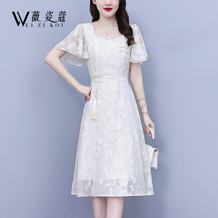 中国风连衣裙女装夏季新款2024年减龄洋气时尚新中式气质雪纺裙子