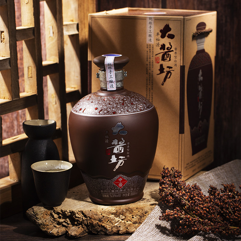 贵州红酱坊大酱坊酒中酱酱香型白酒固态发酵纯粮食高度53度888ml - 醉