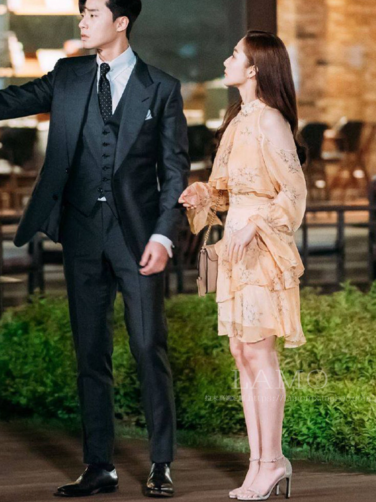 金秘书金美连衣裙漏肩印花雪纺夏新笑同款朴敏那样连衣裙