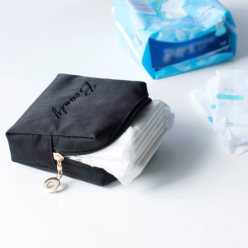 特价装卫生巾的小包