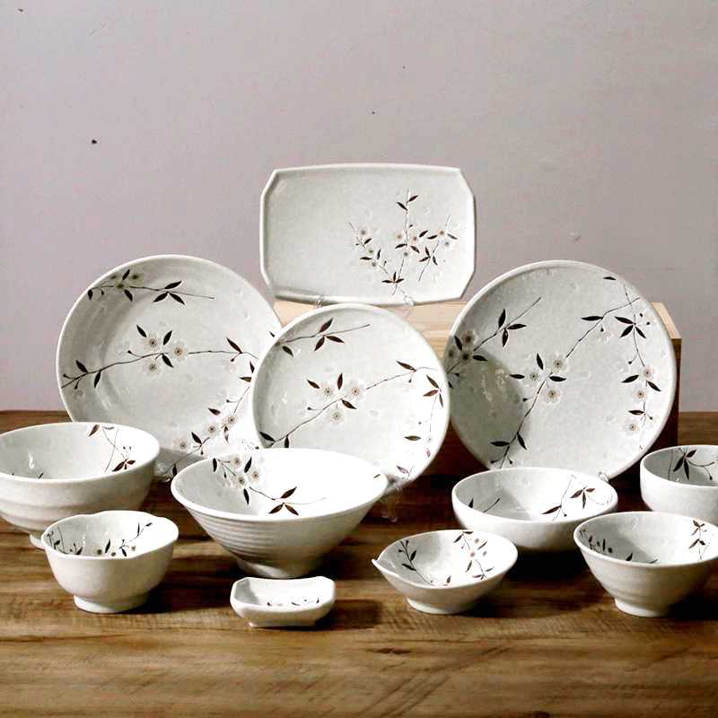 日本进口釉下彩餐具白樱花碗日式米饭碗简约怀旧碗盘家用拉面碗