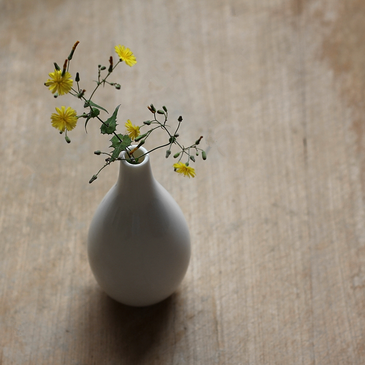 良元静品 茶道 古朴暖白色陶瓷插花器 日式家居小巧细口花瓶