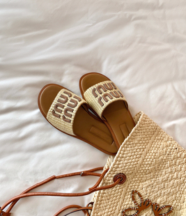 羊皮版~阿miu度假编织法式复古沙滩平底拖鞋女夏季外穿高级感凉拖