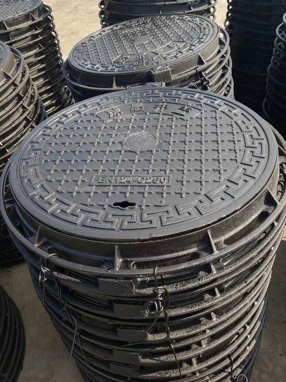 球墨铸铁井盖圆形雨水篦子盖板雨污水电力消防市政窨井盖700c250