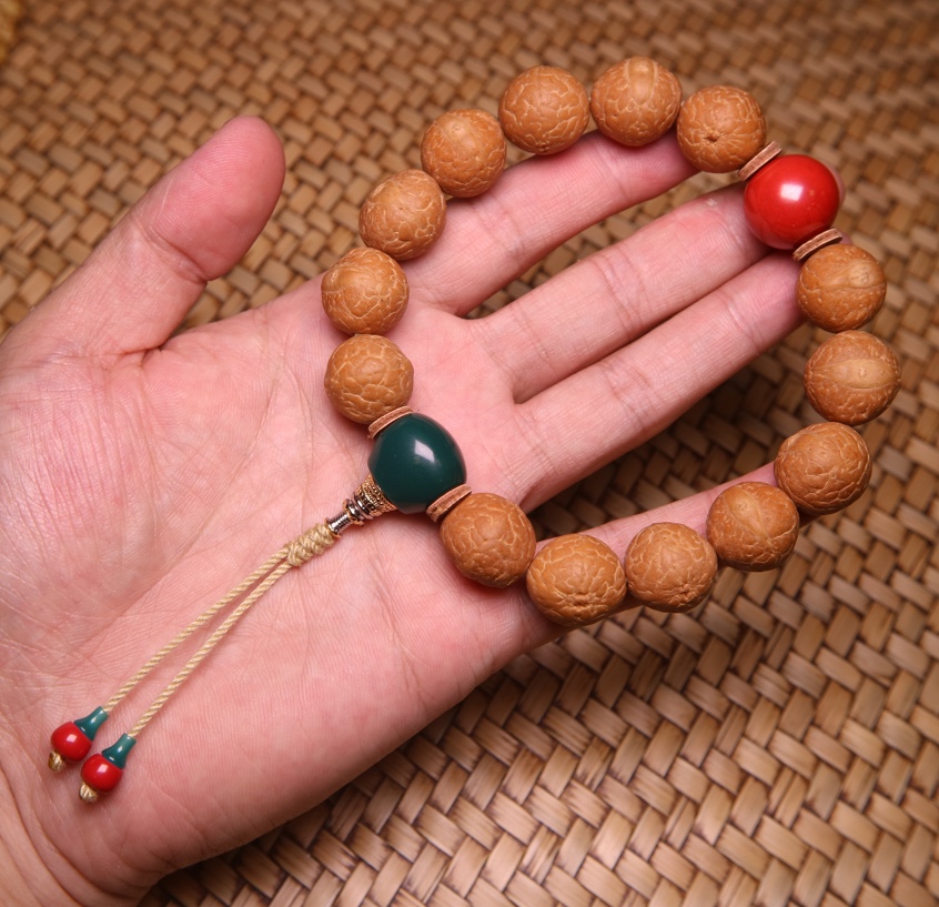 耀天文玩精品尼泊尔凤眼菩提手持手串帝王朱砂榫卯工艺配饰