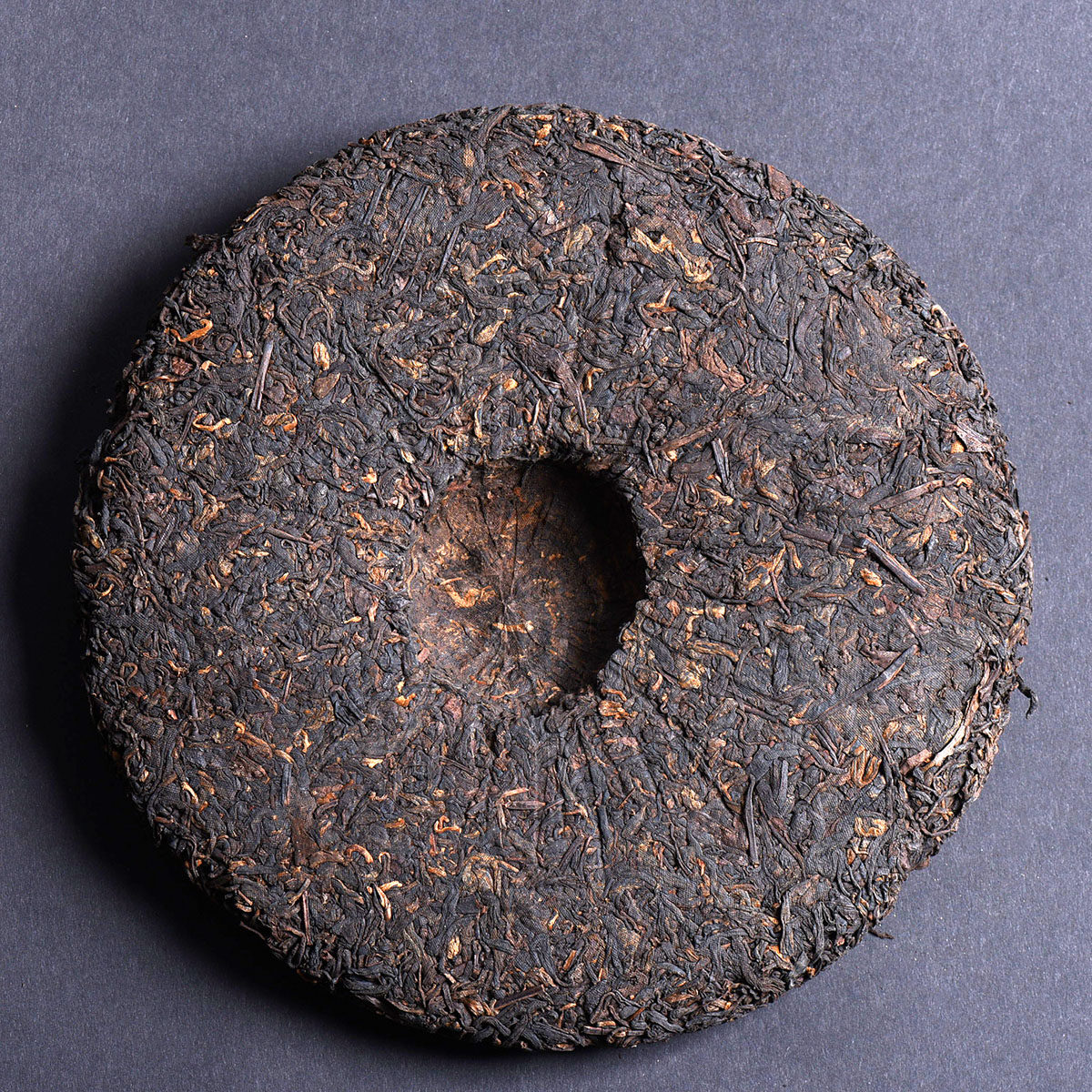 1片 2007年兴海班章乔木普洱王熟茶饼357g