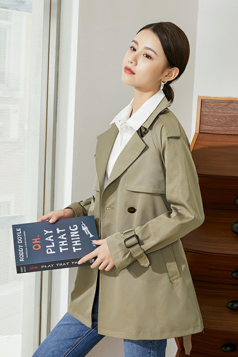 风衣双排扣女短款