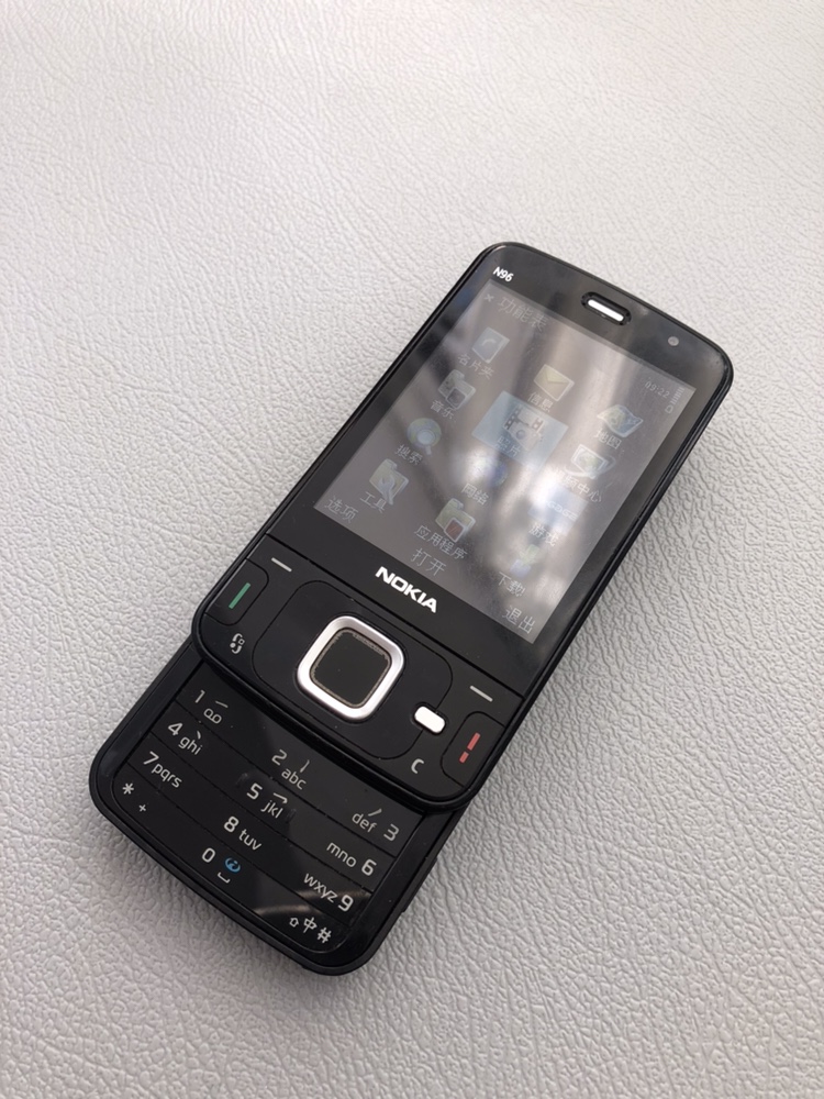 热销诺基亚智能手机 滑盖_诺基亚n96纯原装经典滑盖手机配新电池全国