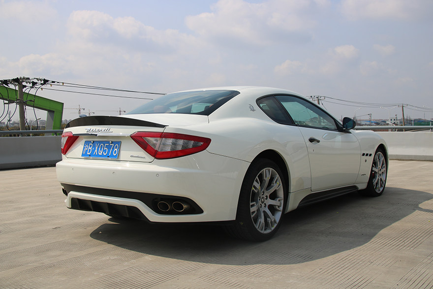 玛莎拉蒂吉百利价格_玛莎拉蒂价格_玛莎拉蒂跑车价格