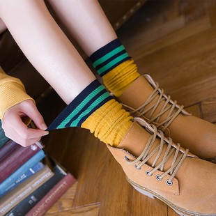 2023新款配马丁靴的袜子女韩国秋冬潮个性长筒韩版中筒袜堆堆袜