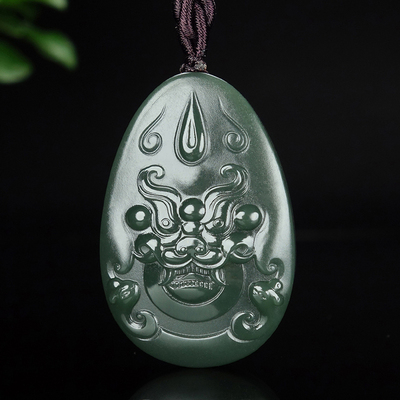 新疆和田玉青玉招财进宝仿古兽面牌子吊坠玉石玉坠男女玉石挂件