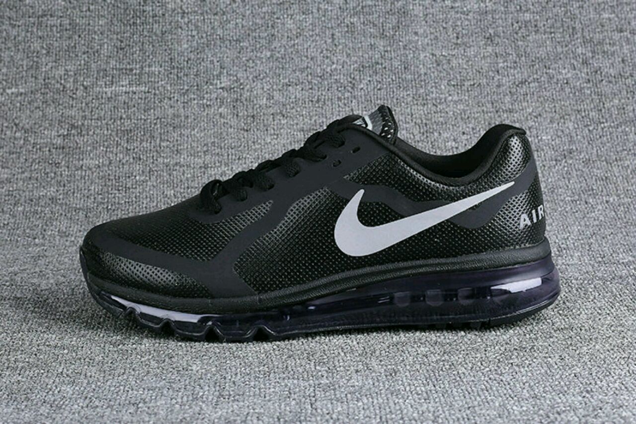 耐克nike气垫鞋