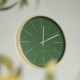绿色北欧简约挂钟现代客厅卧室创意个性时钟轻奢风家用极简钟表