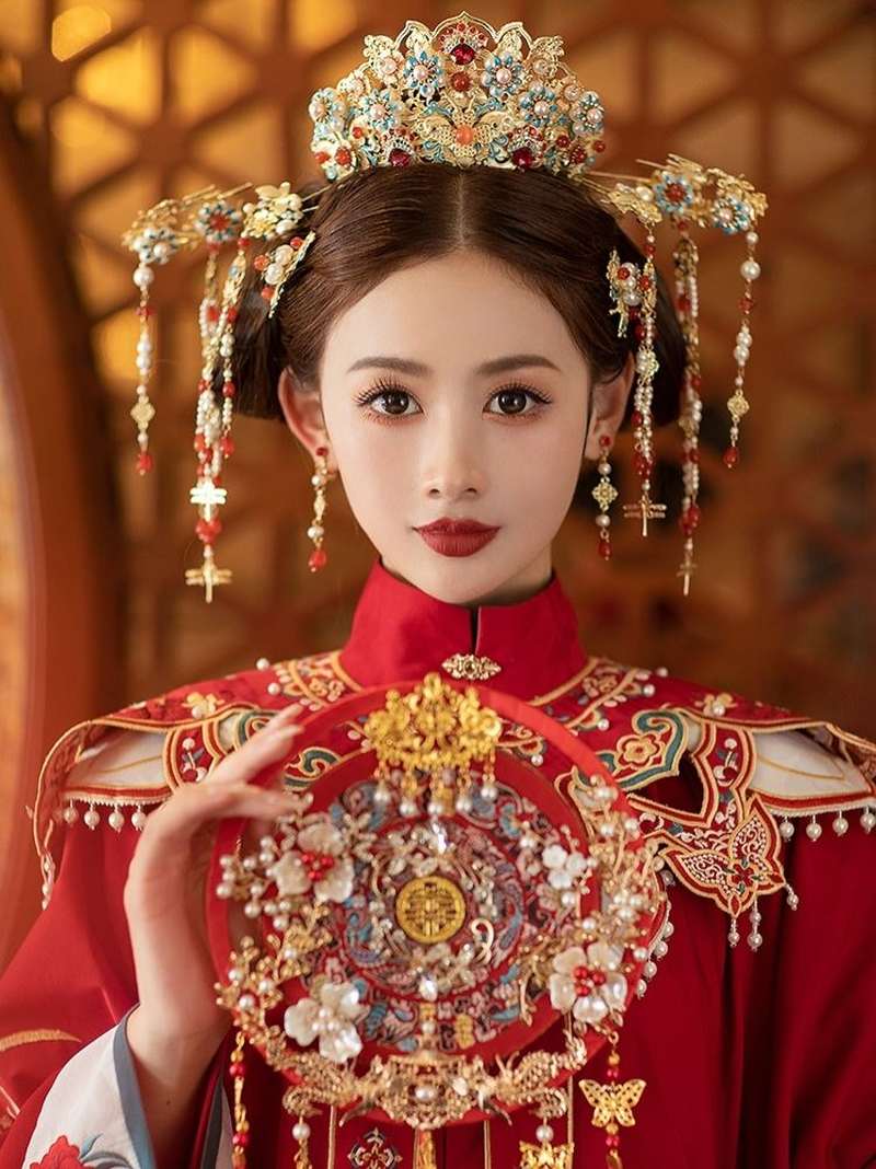 皇后大婚凤冠明制秀禾服头饰简单大方结婚圆脸高级汉服婚嫁奢华