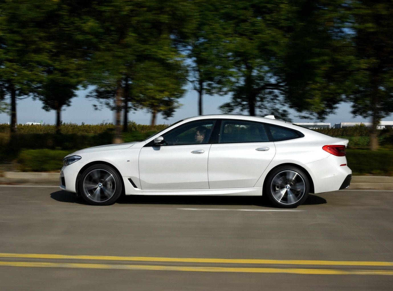 新款宝马6系gt后尾标630i 640i尾箱标gt标志xdrive标运动m标 改装