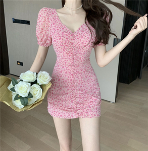 Real shooting French retro summer new bubble sleeve broken Flower Chiffon thin one shoulder sexy dress