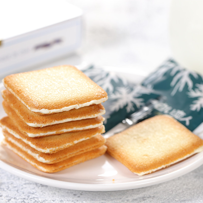 日本进口零食北海道白色恋人白巧克力夹心饼干12枚情人节礼物