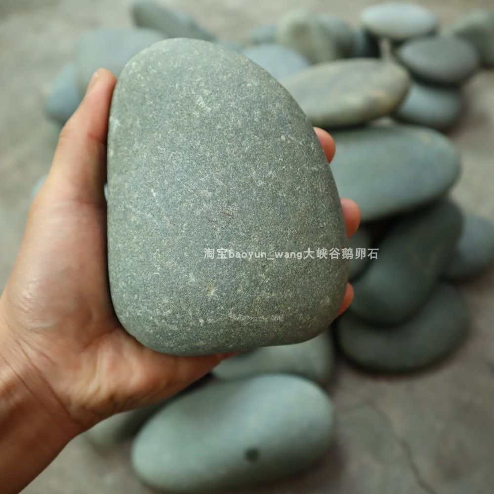 天然青石原石摆件自然原生水冲石青色石头大中小号家用房屋镇角石