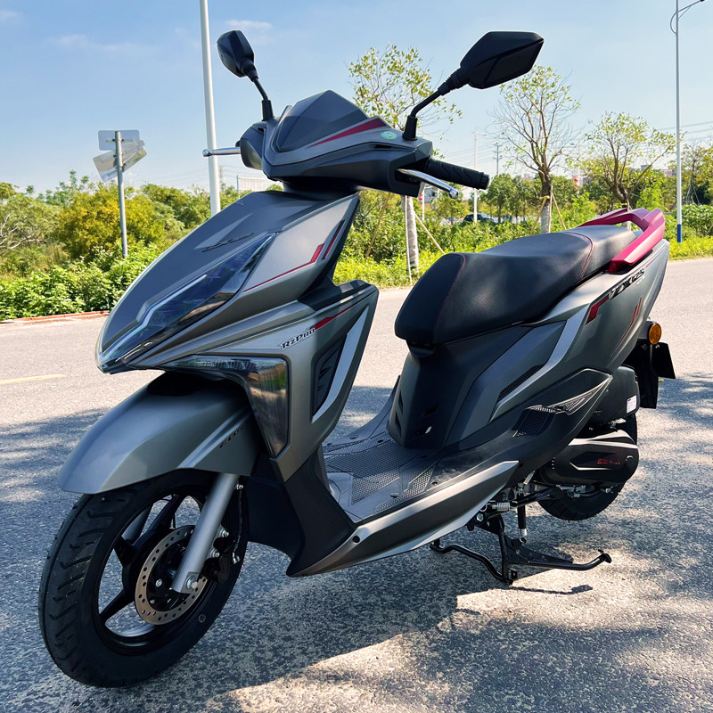 新款原装五本125男女款电喷燃油踏板车省油摩托车全新可上牌整车