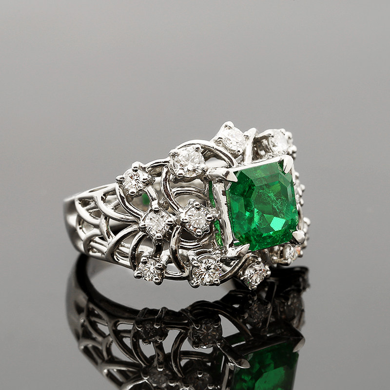 2.34ct天然祖母绿戒指 精致花纹 复古 可修改圈口 24小时可退换