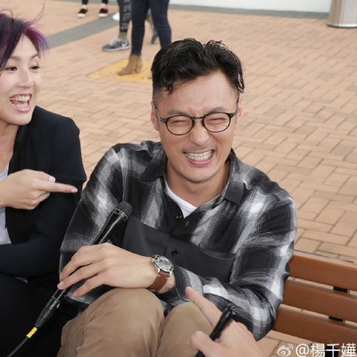 春娇救志明张志明余文乐同款眼镜框男纯钛近视眼镜架钛圆框united