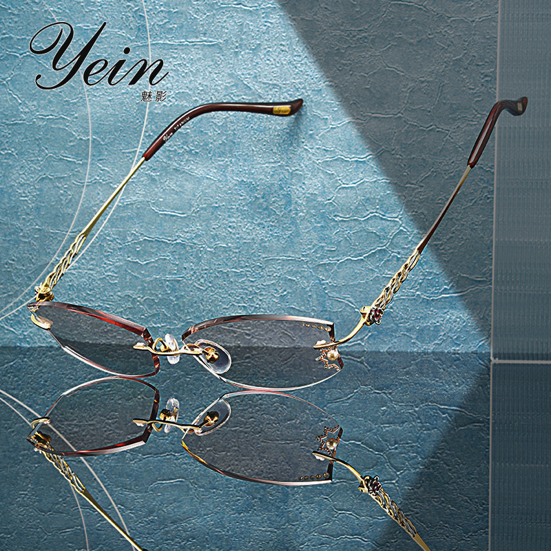 丹阳眼镜旗舰店的优惠券大全—yein魅影am-8361/y-8204-c01钻石无框切