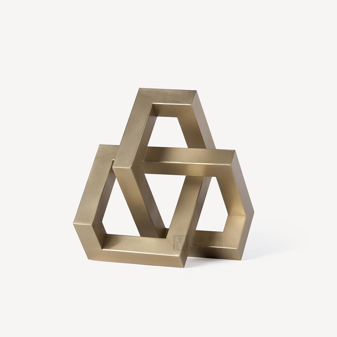 现代简约立体几何摆件样板间书房红酒架办公室桌面陶瓷工艺品摆设