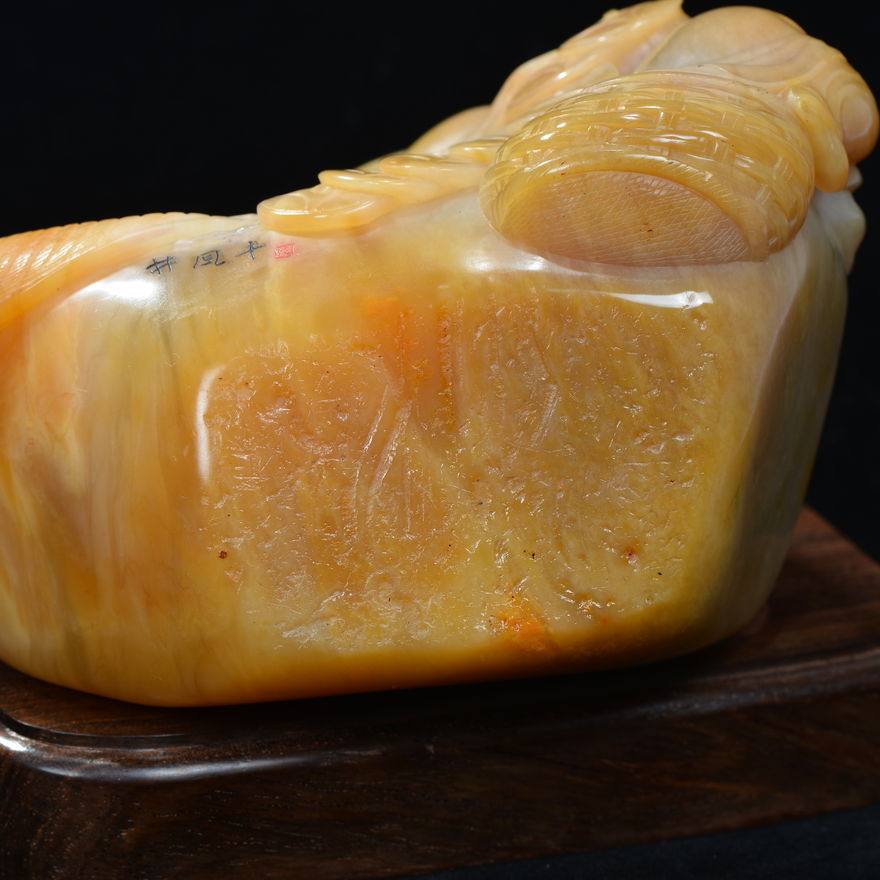 精品 特大 冻地白皮 田黄石 1630克 福禄寿 b72