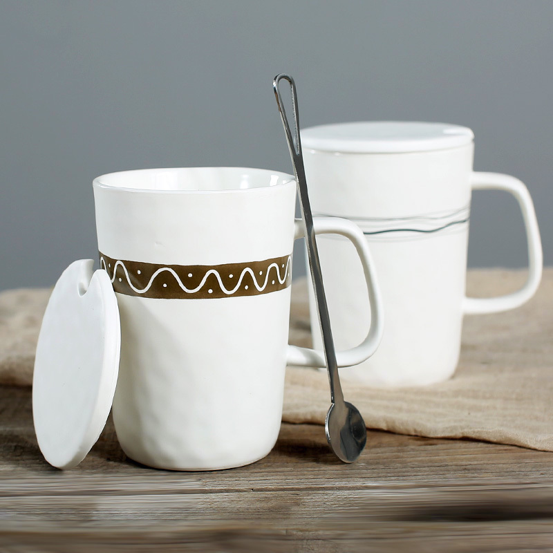 创意简约大容量陶瓷马克杯办公室咖啡杯带盖勺纯色欧式喝水茶杯子