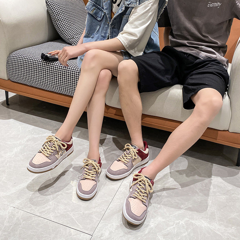 情侣鞋子一对情侣款运动鞋