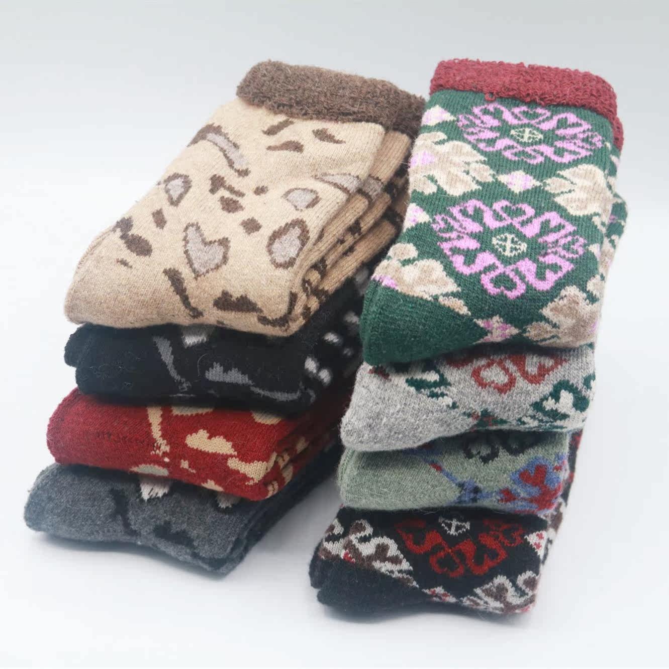 日韩系复古风袜女秋冬季中筒袜加绒加厚超厚保暖妈妈毛绒袜子厚实