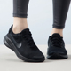 Nike耐克REVOLUTION 7黑武士跑步鞋2024夏季新款女鞋运动鞋FB2208