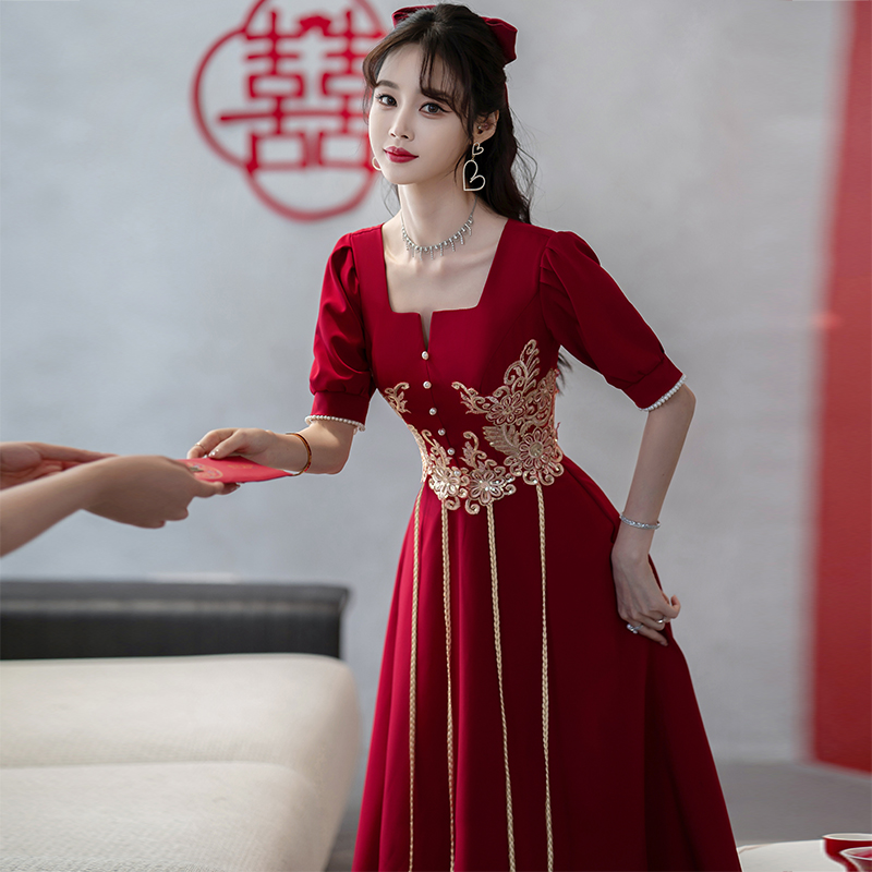 出阁宴敬酒服新娘女夏季酒红色中式订婚晚礼服连衣裙回门便装旗袍