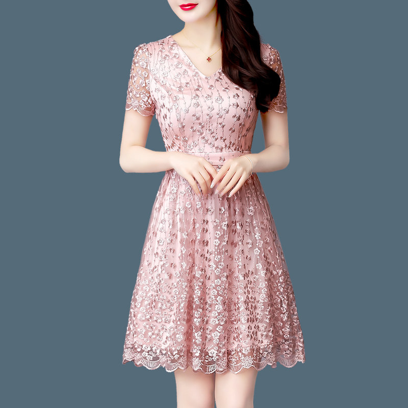 30-40岁连衣裙女装2022夏新款知性气质淑女碎花白色绣花夏季裙子