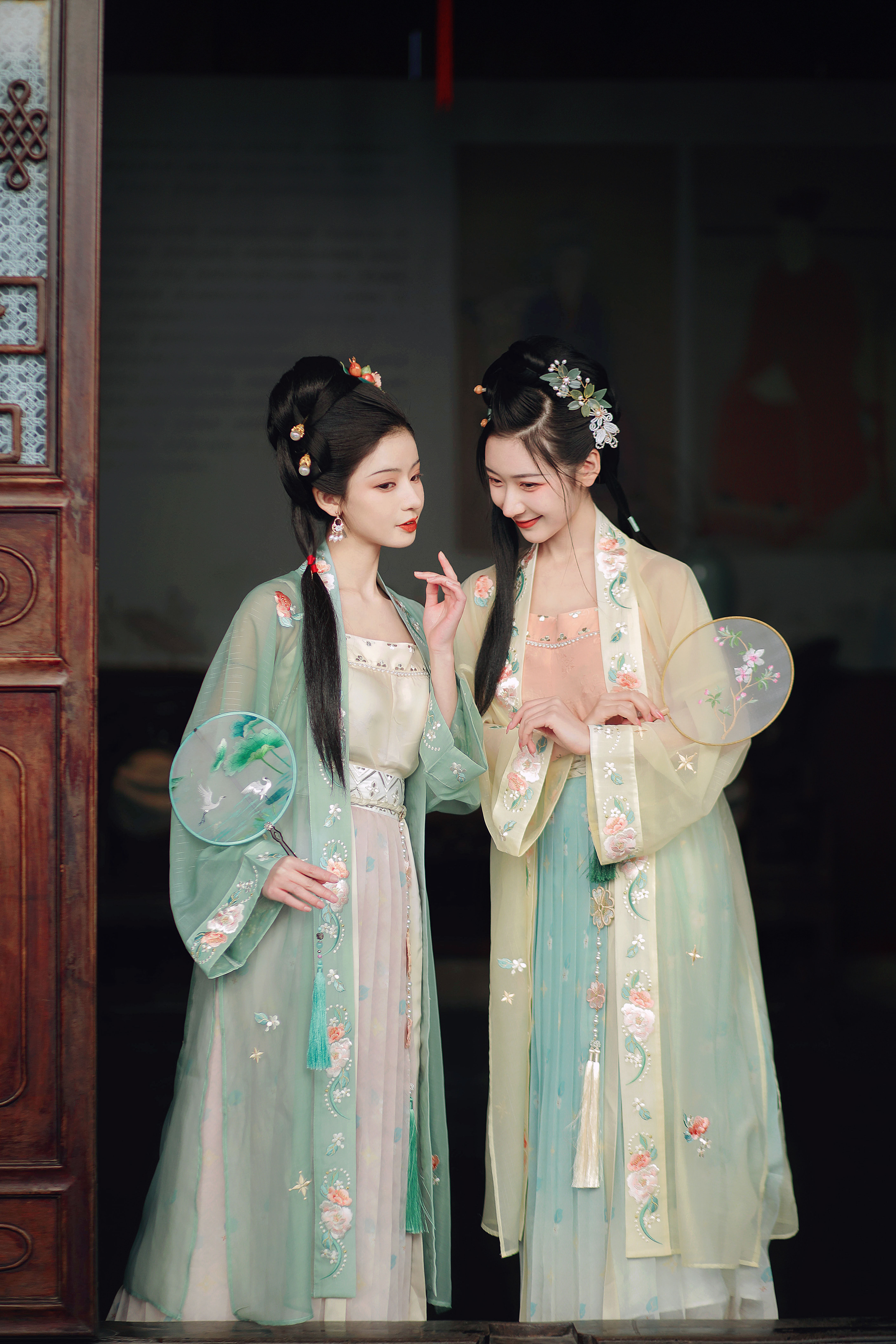 亦尘居汉服 宋制夏款 花间集 百迭裙 长衫 吊带 禁步 现货