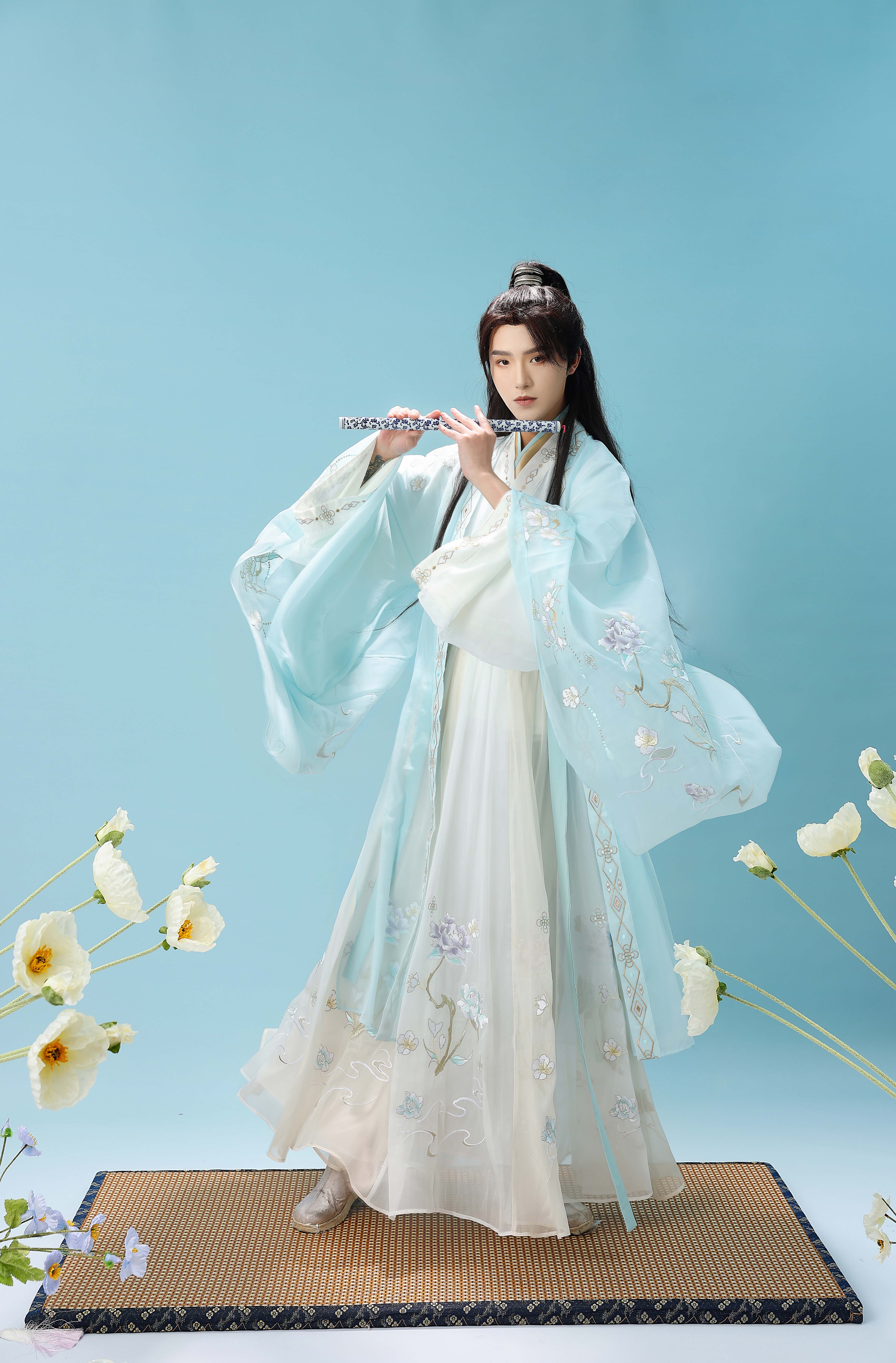 亦尘居汉服一世长安重工刺绣情侣款晋襦12破裙大袖衫青色