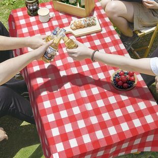 户外野餐桌布一次性防水防油摆摊露营餐布野炊塑料台布加厚长方形