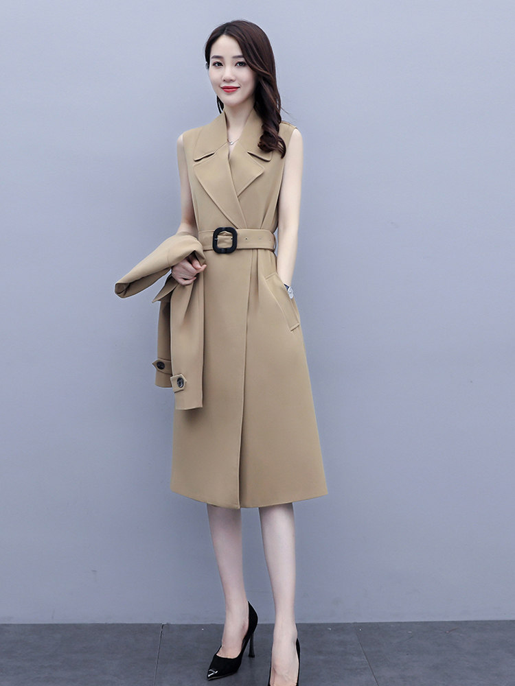 英伦风马甲风衣连衣裙女秋装2021年新款气质轻熟西装领外套两件套