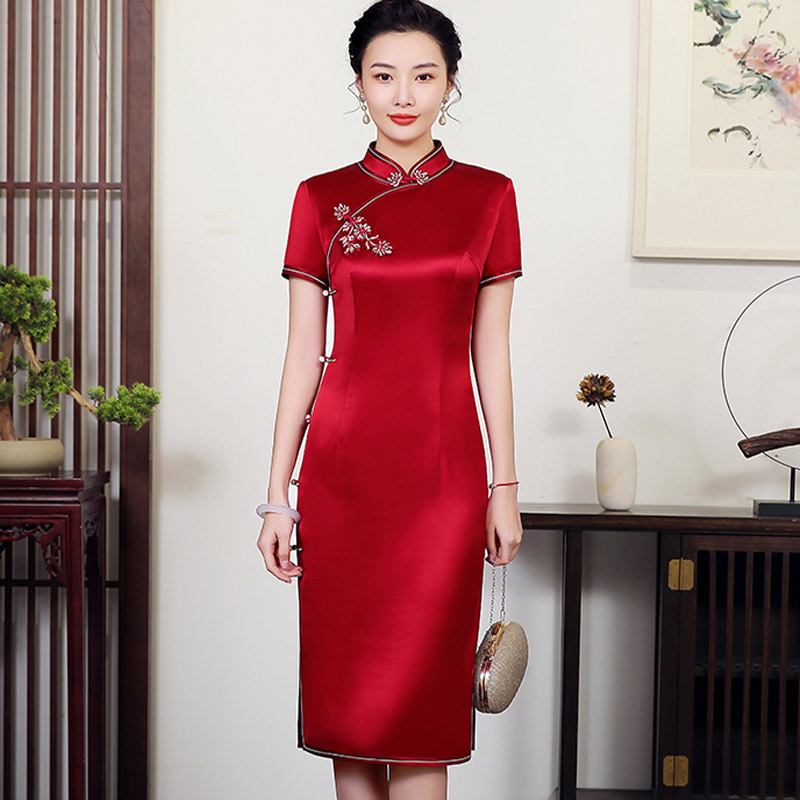 润恬服饰旗舰店的优惠券大全—老上海高端醋酸缎妈妈旗袍中长款女红