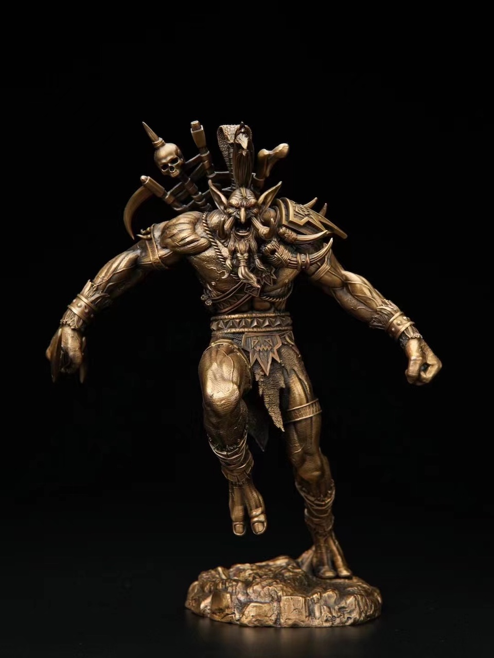 铁拳匠造出品 魔兽系列青铜精工 暗影猎手《暗矛巨魔沃金》全身像