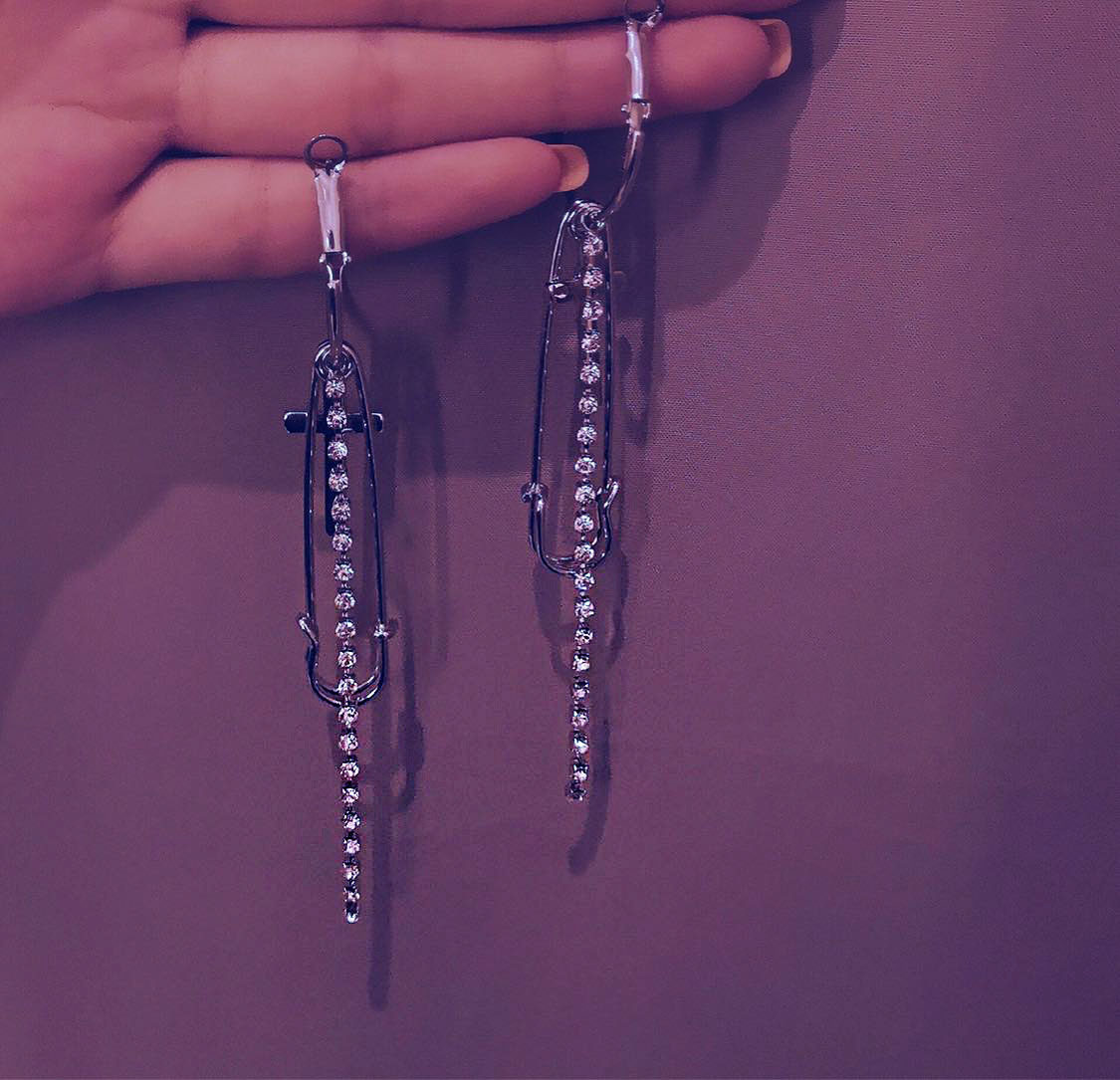 金属朋克十字架耳环长款别针个性链条水钻不对称耳环耳坠小众甜酷