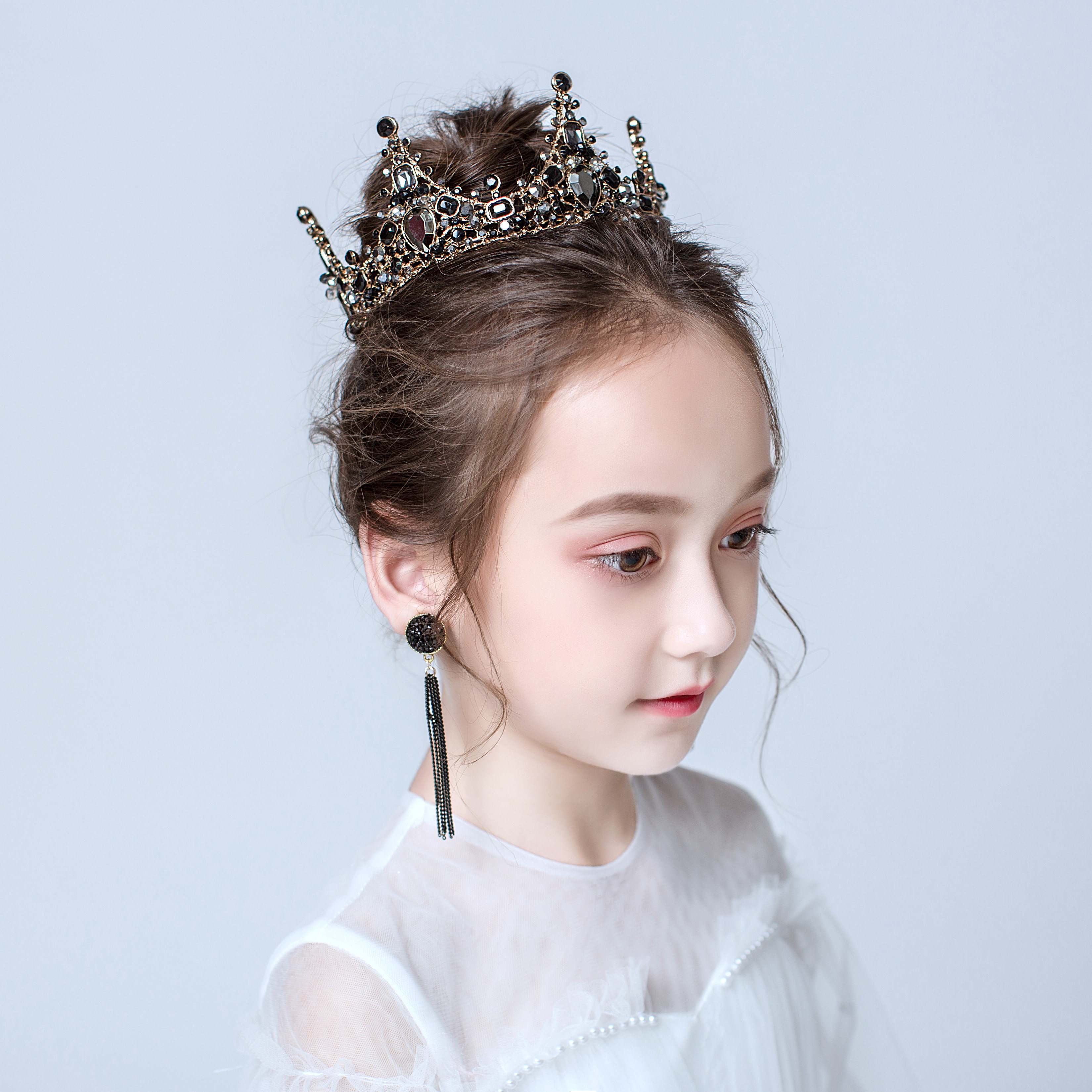皇冠头饰儿童公主黑色圆冠女童水晶王冠小孩生日演出走秀礼服配饰