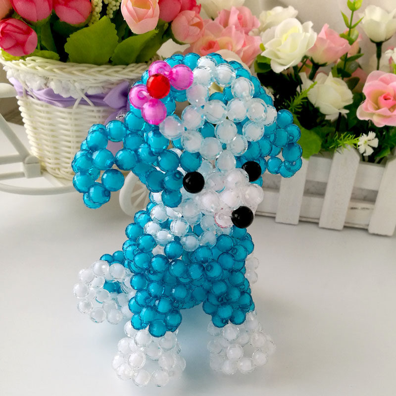 一折贵宾犬摆件_手工串珠新款贵宾犬狗贵妇犬家居饰品工艺品摆件成品