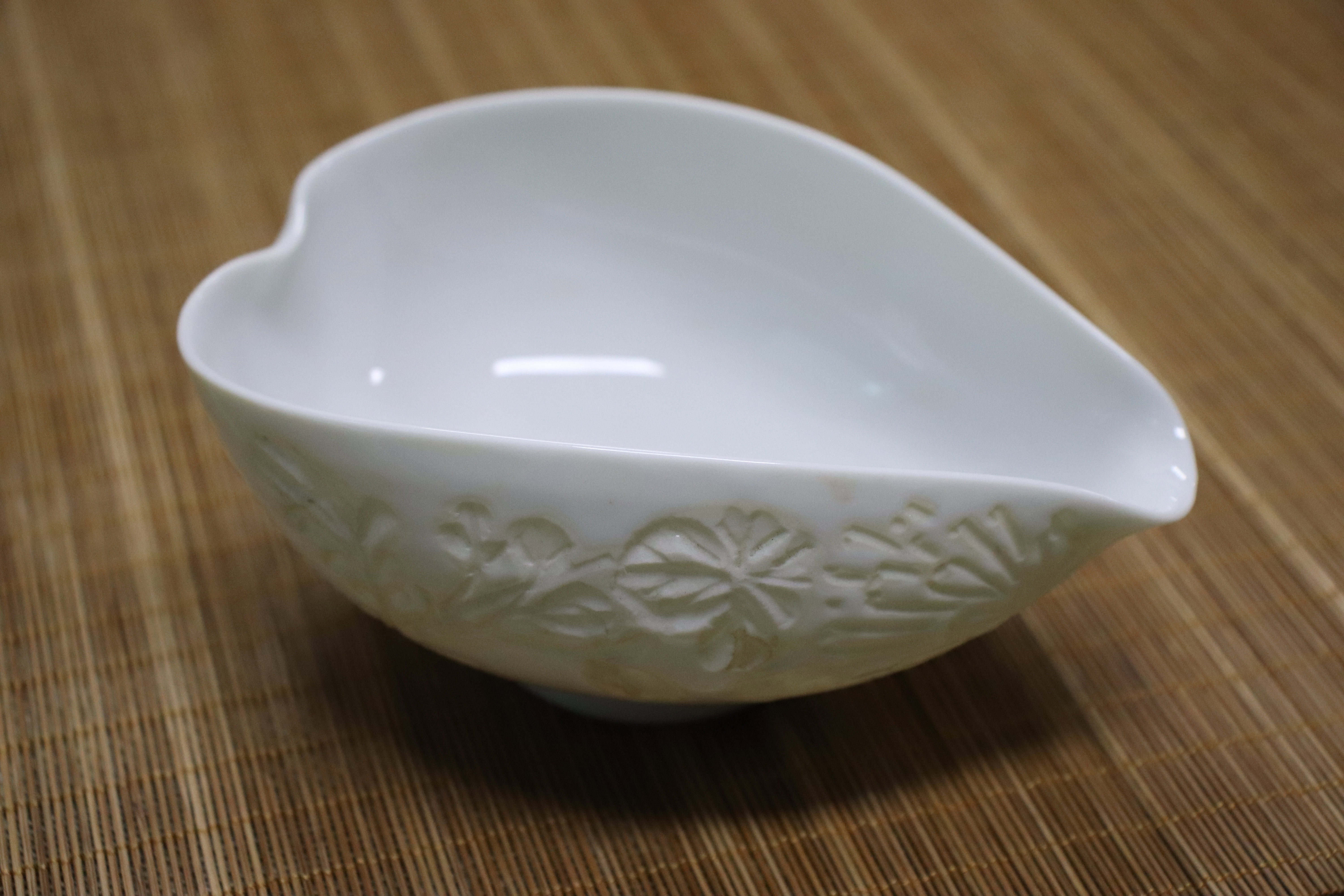 出石烧 白瓷牡丹纹煎茶具(共箱)