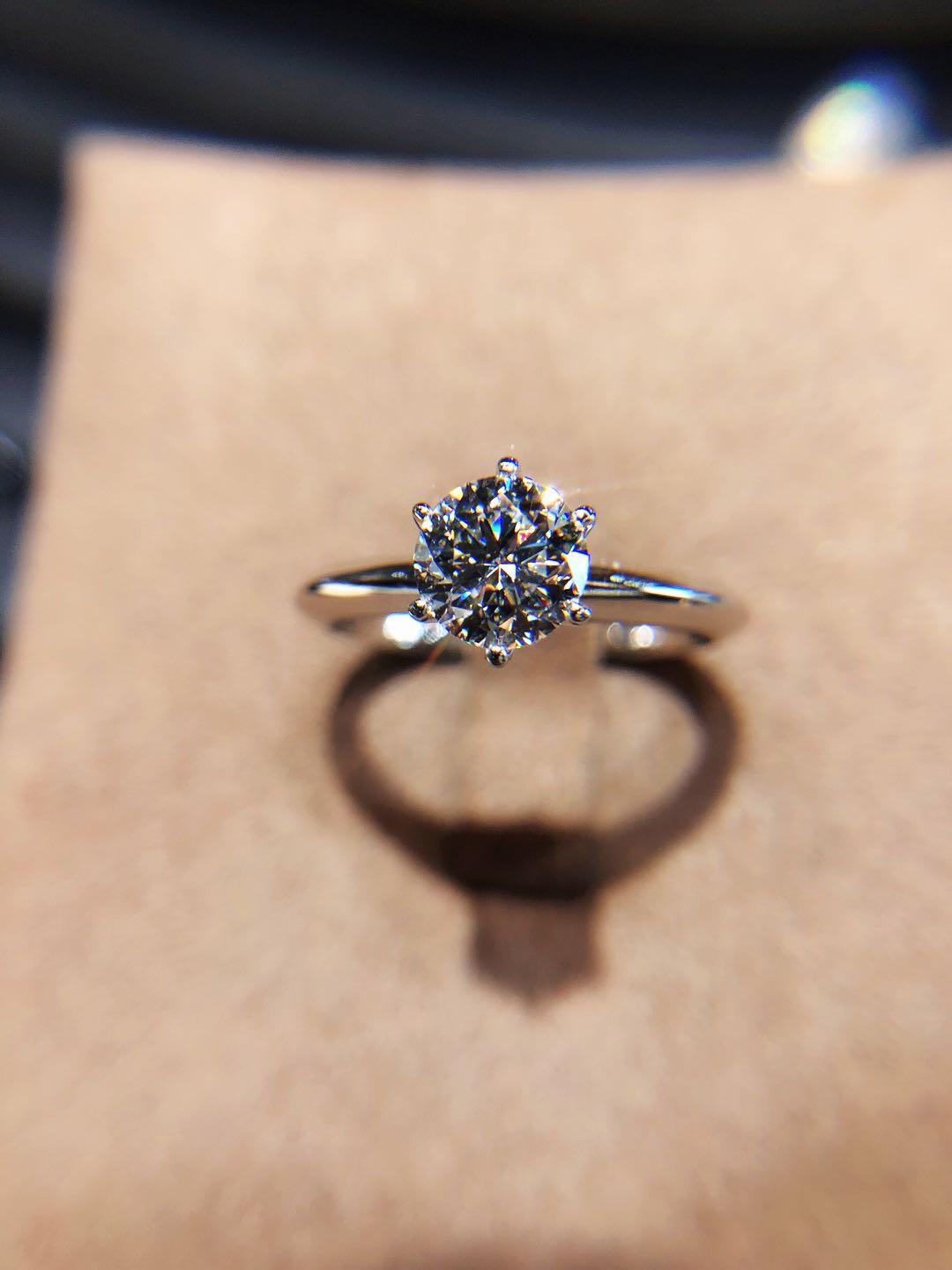 泰普亚珠宝18k钻石定制裸钻钻戒结婚戒指订婚设计diy镶嵌