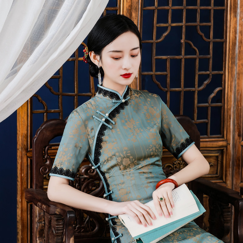 旗袍年轻款民国名媛中长款气质少女改良版连衣裙夏季新式日常可穿