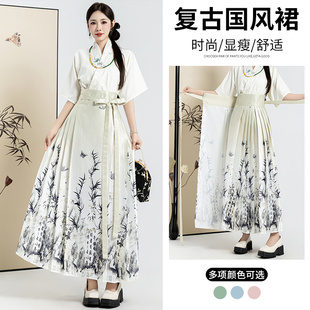 新中式轻国风绿色马面裙汉服半身裙女春款改良日常裙子百褶长裙