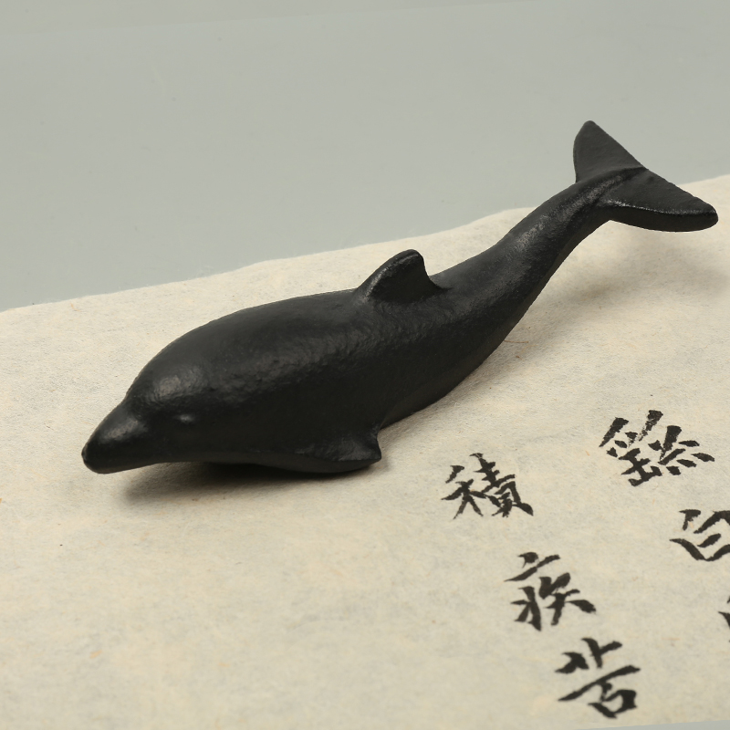 铸铁海豚金属镇尺镇纸笔搁学生压纸压书器创意文镇书法国画用品|msdalam kategori Kamus elektronik/buku kertas elektronik/alat tulis, alat lukisan/kayu dicat/bekalan Calligraphy, penindih kertas - dari Buy2taobao.com untuk memberikan perkhidmatan ejen Taobao profesional membeli