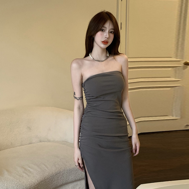 女主播直播衣服紧身裹胸裙抹胸不规则开叉裙子性感包裙连衣裙女夏